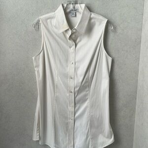 Pamella Roland women’s sleeveless white stripe blouse sample sz 8/10